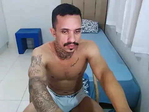 Snapshot of lipegonzalezz chatting on 02.22.26 lipegonzalezz online show from 02.22.26