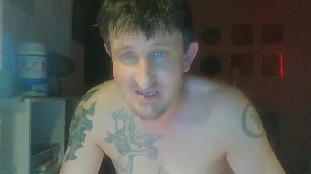 Snapshot of 2flimsy chatting on 06.26.26 2flimsy online show from 06.26.26