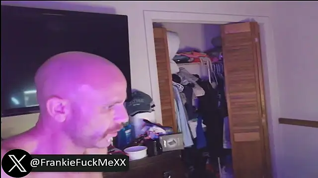 FrankieFuckMe online show from 05.23.26