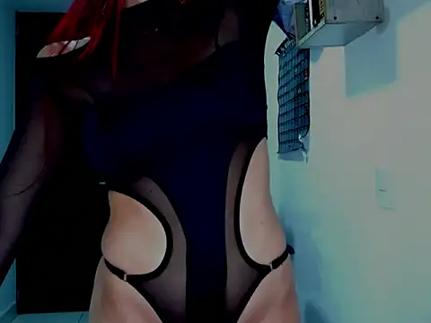 Snapshot of Alicia_wings chatting on 04.07.26 Alicia wings online show from 04.07.26