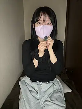 Snapshot of rin_15 chatting on 05.09.26 rin 15 online show from 05.09.26
