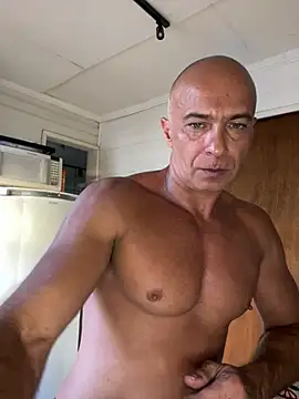 Snapshot of dogfrota chatting on 02.26.26 dogfrota online show from 02.26.26