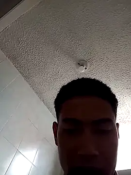 CrIs1dtian3 online show from 02.13.26