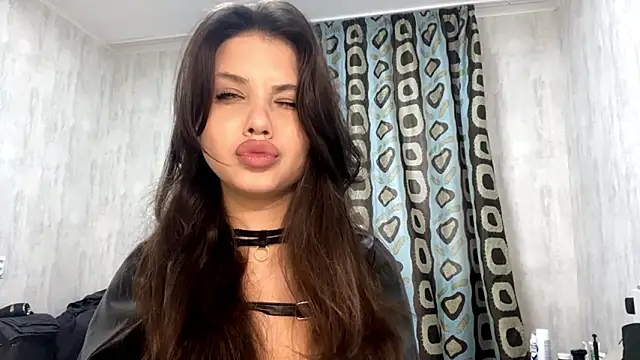 MaraTilIer online show from 02.22.26