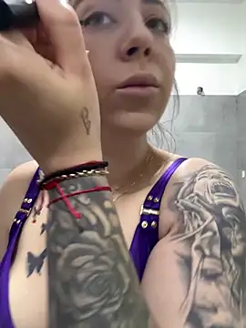 Snapshot of dalia0710 chatting on 03.17.26 dalia0710 online show from 03.17.26