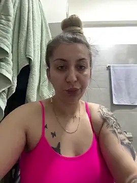 Snapshot of dalia0710 chatting on 04.13.26 dalia0710 online show from 04.13.26