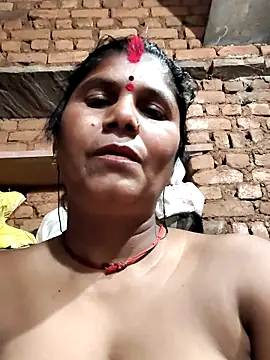 Snapshot of Hot_di97 chatting on 02.12.26 Hot di97 online show from 02.12.26