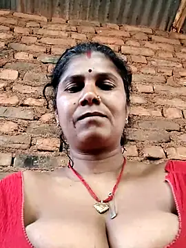 Hot di97 online show from 03.21.26