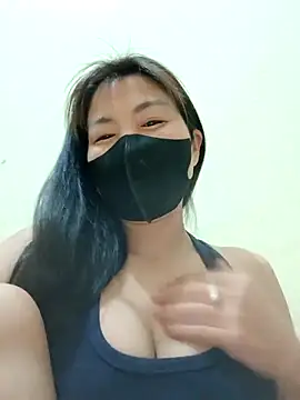 Snapshot of Lyly-68688 chatting on 02.01.26 Lyly-68688 online show from 02.01.26