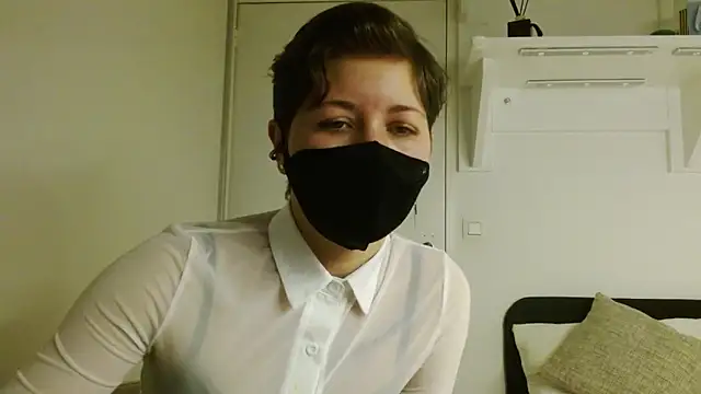 Snapshot of Alexxa_XX chatting on 02.18.26 Alexxa XX online show from 02.18.26