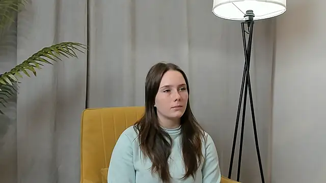 GenevieNyreen online show from 01.14.26