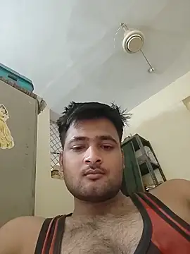 Snapshot of allumatar chatting on 05.29.26 allumatar online show from 05.29.26