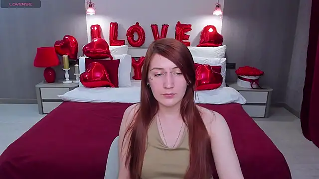 Snapshot of Polly_Sweet chatting on 02.10.26 Polly Sweet online show from 02.10.26