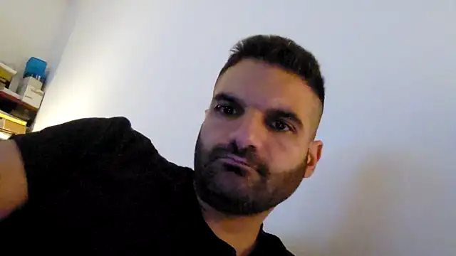Snapshot of marios87xxl chatting on 03.22.26 marios87xxl online show from 03.22.26
