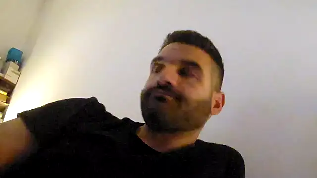 Snapshot of marios87xxl chatting on 03.27.26 marios87xxl online show from 03.27.26