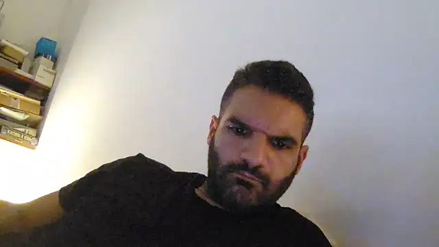 Snapshot of marios87xxl chatting on 06.25.26 marios87xxl online show from 06.25.26