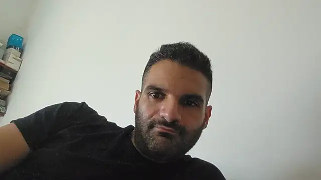 Snapshot of marios87xxl chatting on 07.01.26 marios87xxl online show from 07.01.26