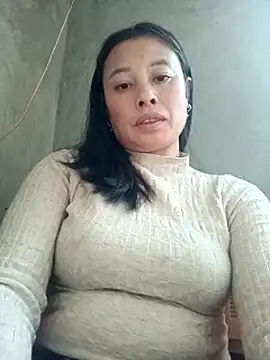 Snapshot of kaia-cam chatting on 01.19.26 kaia-cam online show from 01.19.26