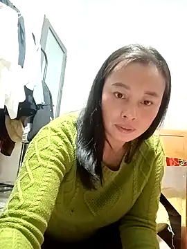 Snapshot of kaia-cam chatting on 02.07.26 kaia-cam online show from 02.07.26