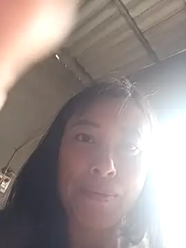 Snapshot of kaia-cam chatting on 02.11.26 kaia-cam online show from 02.11.26