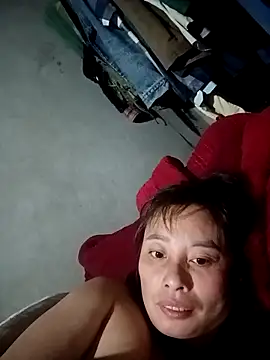 Snapshot of kaia-cam chatting on 02.20.26 kaia-cam online show from 02.20.26