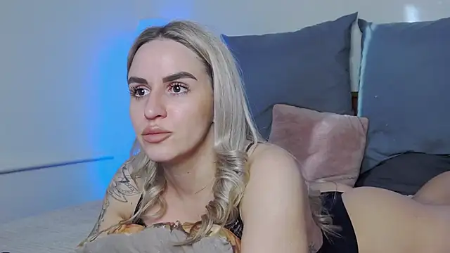 Snapshot of _KSmith_ chatting on 01.16.26 KSmith online show from 01.16.26