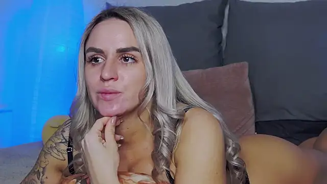 Snapshot of _KSmith_ chatting on 02.20.26 KSmith online show from 02.20.26