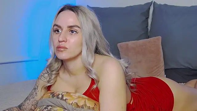 Snapshot of _KSmith_ chatting on 02.25.26 KSmith online show from 02.25.26