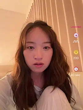 wenwenyaa online show from 06.17.26