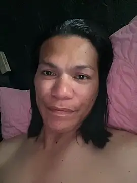 HugeAgatha online show from 03.17.26