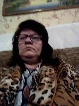 NysiOlsen online show from 01.12.26