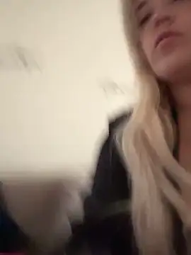 Princess-ivyxoxo online show from 04.10.26