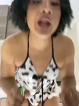 Snapshot of valeria_19x chatting on 02.02.26 valeria 19x online show from 02.02.26