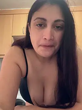 Snapshot of morenita_sexy777 chatting on 04.24.26 morenita sexy777 online show from 04.24.26