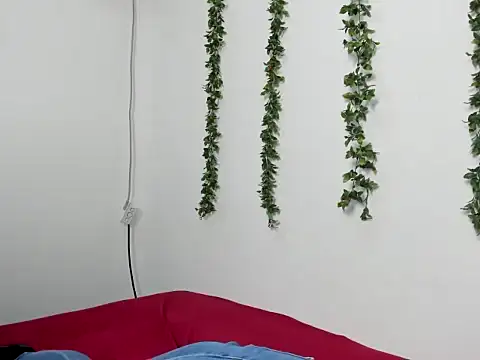 Snapshot of Marxi_69hot chatting on 01.13.26 Marxi 69hot online show from 01.13.26