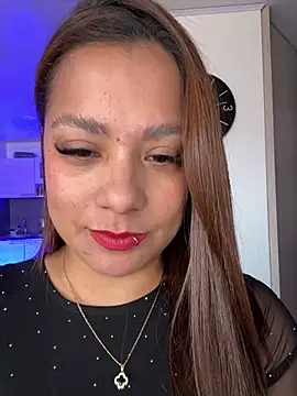 Snapshot of Pretty__Milf chatting on 03.24.26 Pretty Milf online show from 03.24.26