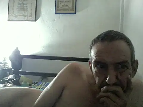 Snapshot of guevo14cm3 chatting on 05.29.26 guevo14cm3 online show from 05.29.26