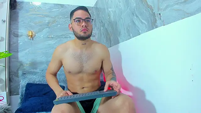 Snapshot of Boyka__hot_ chatting on 01.15.26 Boyka hot online show from 01.15.26