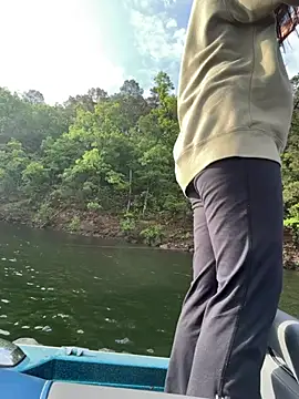 tastemecaroline online show from 04.16.26