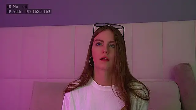 Snapshot of SofiaSarvain chatting on 02.06.26 SofiaSarvain online show from 02.06.26