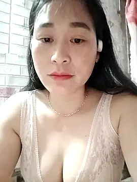 Snapshot of NgocLinh_69 chatting on 03.26.26 NgocLinh 69 online show from 03.26.26