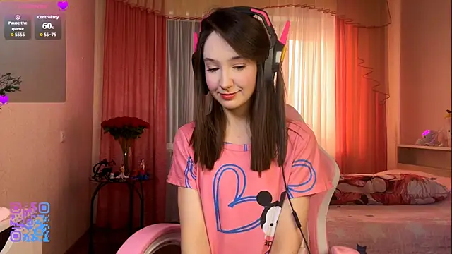 Snapshot of MarcelaBlas chatting on 04.23.26 MarcelaBlas online show from 04.23.26