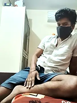 Hottlund6 online show from 04.07.26