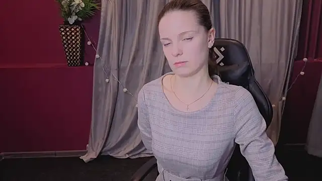 RoseWaulhgberg online show from 01.14.26