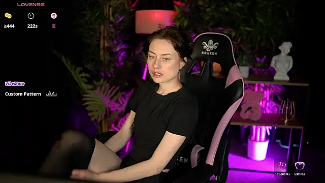 baby luna xo online show from 02.27.26