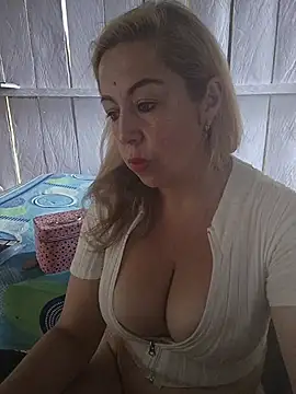 SofiaMilfx69 online show from 04.14.26