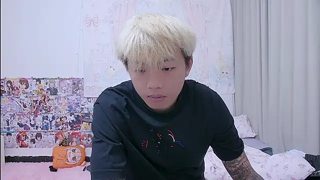 Chocolates-001 online show from 04.20.26