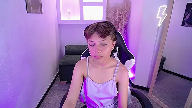 melodyy as online show from 01.14.26