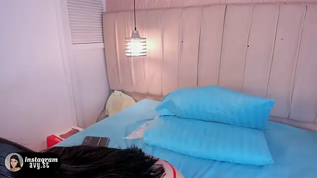 Snapshot of avy_st chatting on 04.01.26 avy st online show from 04.01.26