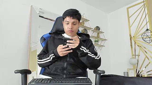 ANDYBABE VC online show from 01.15.26